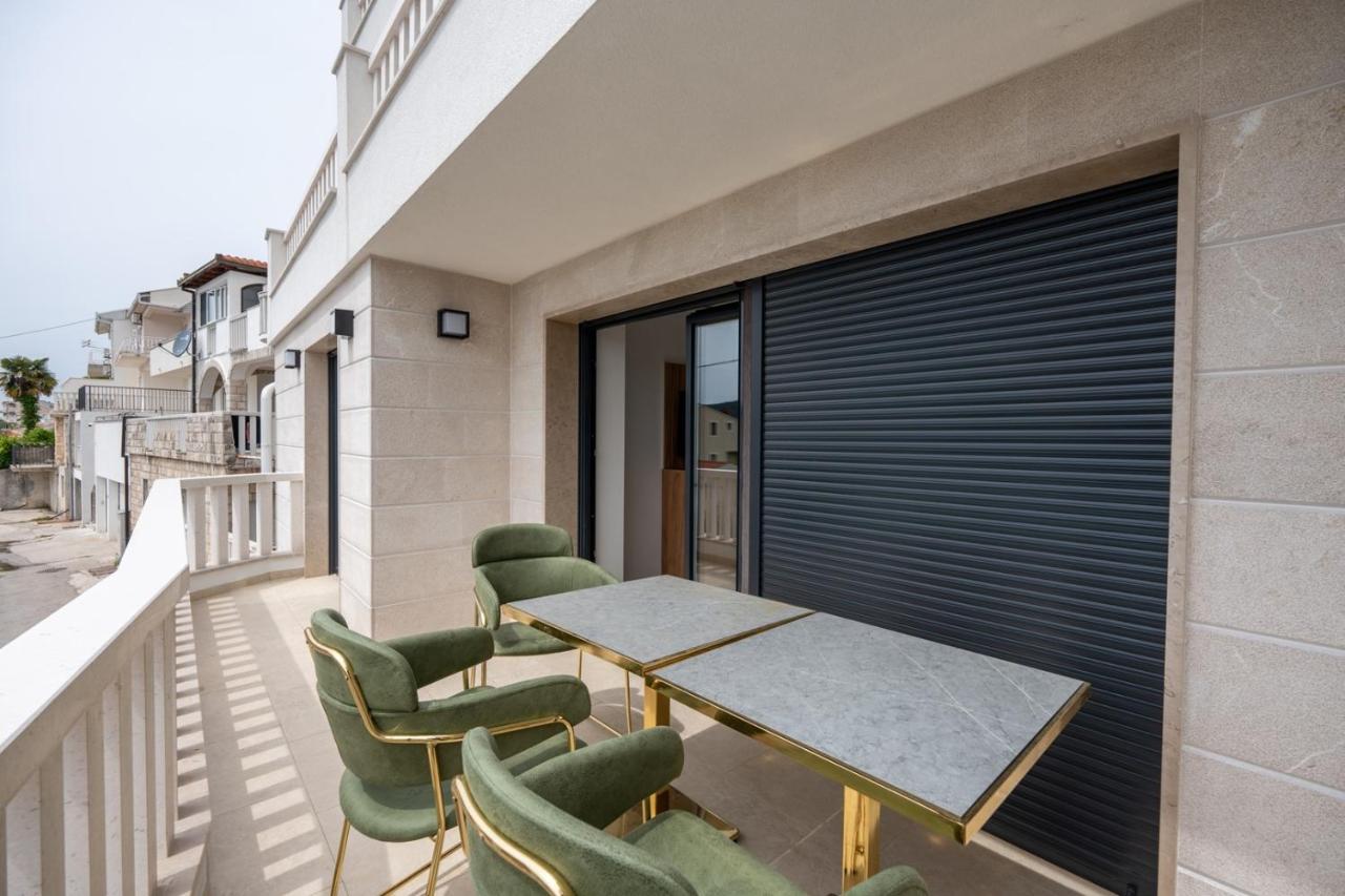 Villa Emina Sa Privatnom Plazom I Parkingom 内乌姆 外观 照片